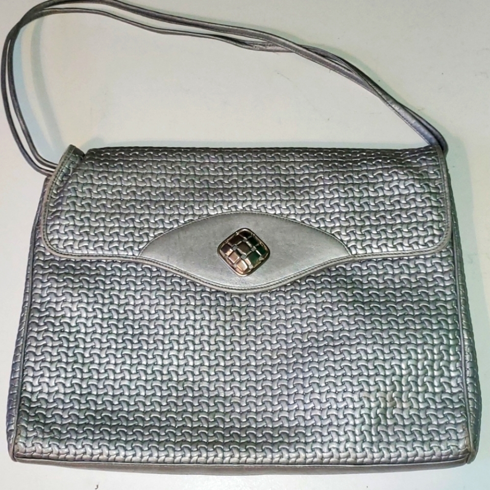 Susan Gail silver leather weave pattern shoulder purse